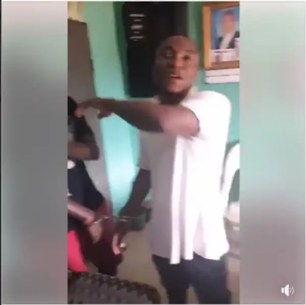 Driver Arrested While Trying To Return Stolen Iphone 10 To Get N100K (Photos) 